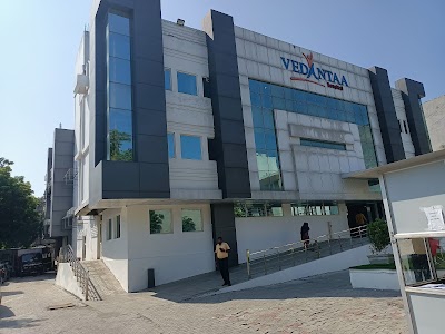 VEDANTAA HOSPITAL