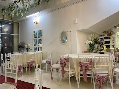 D Tunjong Flora Restaurant & Garden Hall