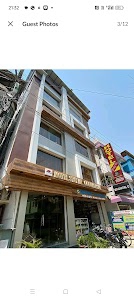Capital O 68511 Hotel Stay In