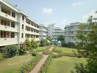 Golpark Ramkrishna Mission Library