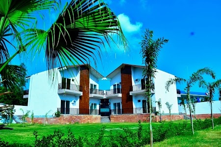 Dakhvani Resort