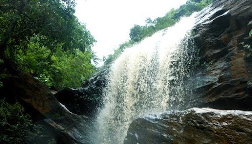 Duduma Waterfalls