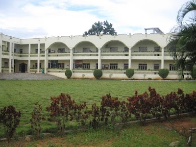 Praveenya Institute of Marine Engineering and Maritime Studies