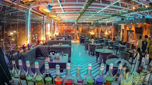 Skydine Rooftop Cafe, Restaurant and Lounge