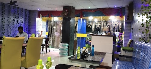 Delite Hotel & Restaurant