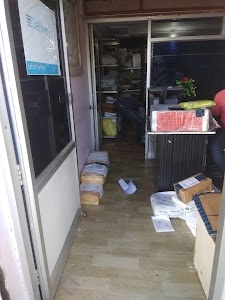 Delhivery Courier