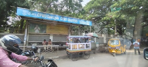 VR Mall Bus Stop