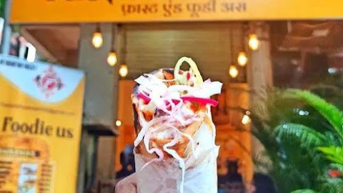 Fast And Foodie Us