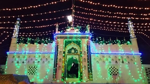 Jama Masjid Kasba Kheri (Dargah Shareef Chheda Miyan)