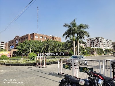 B.B.D. University