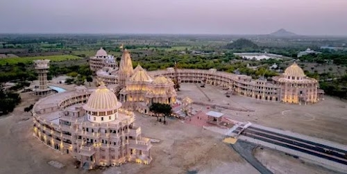 Om Ashram jadan