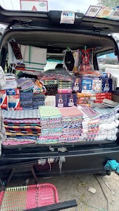 NNR HANDLOOMS & DIAGNOSTICS