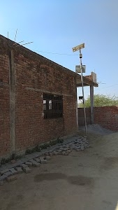 B L Junior HIGH SCHOOL