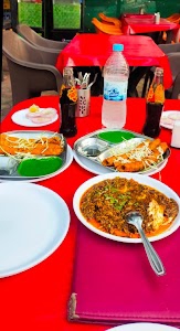 Yuvraj Surati Tawafry (Non veg)
