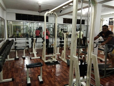 Universall Gym