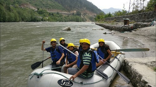 Himalayan River Runners