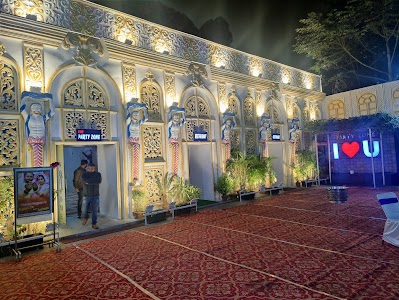 OYO 13490 Hotel Aniket