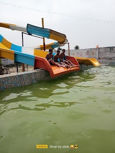 Rainbow Water Park