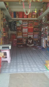 Aaradhana Vastralay & Redimed