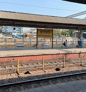Borivali Station (E)