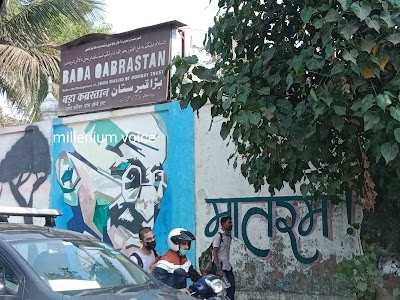 Bada Qabrastan