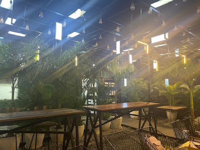 Connect Night Club & Skylounge
