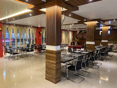 A1 family Restaurant