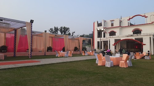 Muskan Palace