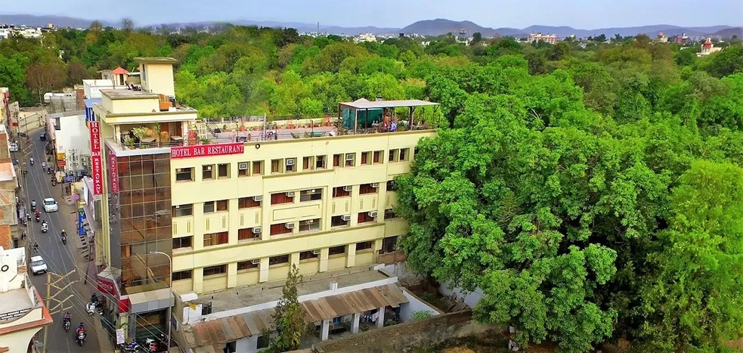 goSTOPS PLUS Udaipur, Gulab Bagh