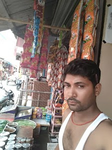 Monu Kirana Stor