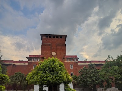 Art Faculty, University Enclave
