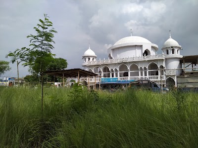 Aunsi Zero Mile कब्रिस्तान (قبرستان)