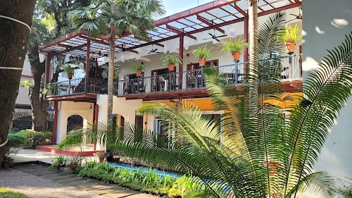 Marina's Motel