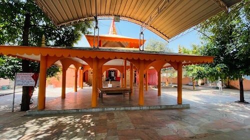 Parwariya