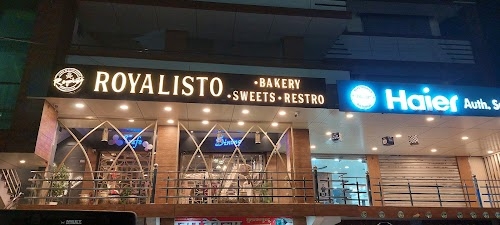Royalisto - Sultanpur