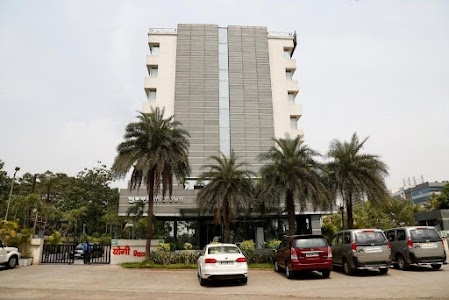 Yogi midtown hotel
