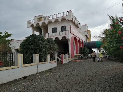 Yashwanti Hotel