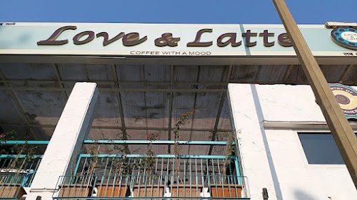 Love & Latte