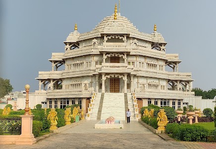 Shree Muktajeevan Swamibapa Smruti Mandir