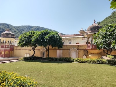 Sisodia Rani ka Bagh