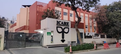 ICARE Eye Hospital & Post Graduate Institute