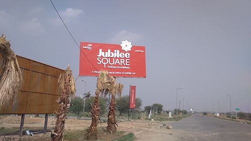 JUBILEE SQUARE