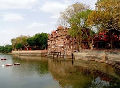 Gajner Lake