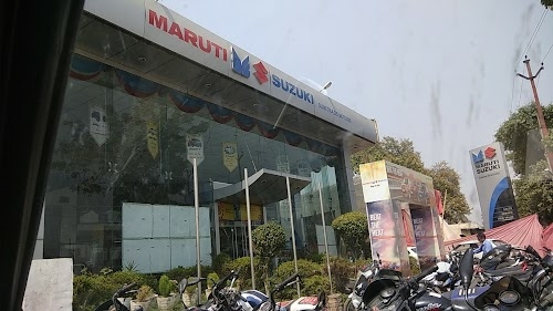 Maruti Suzuki ARENA (Sumitra DS Motors, Sahjahanpur, Roza Bypass)