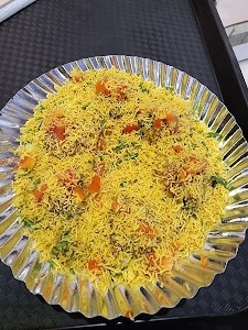 Mumbai Street Cafe