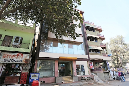 Hotel Golden Square