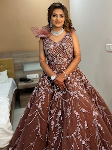 Neha Tripathi Makeup Academy & Unisex Salon
