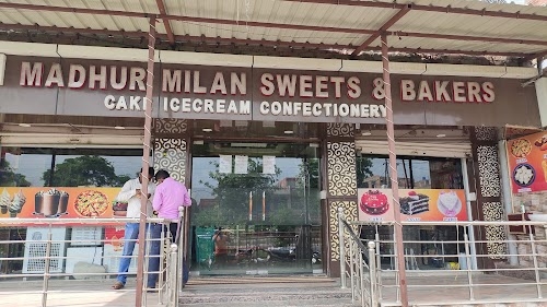 Madhur Milan