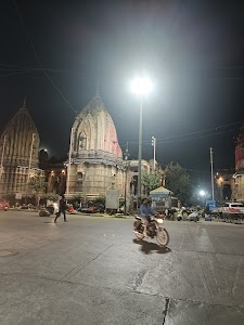 Sarafa Bazar