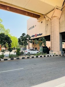 Madipur Metro Station Parking